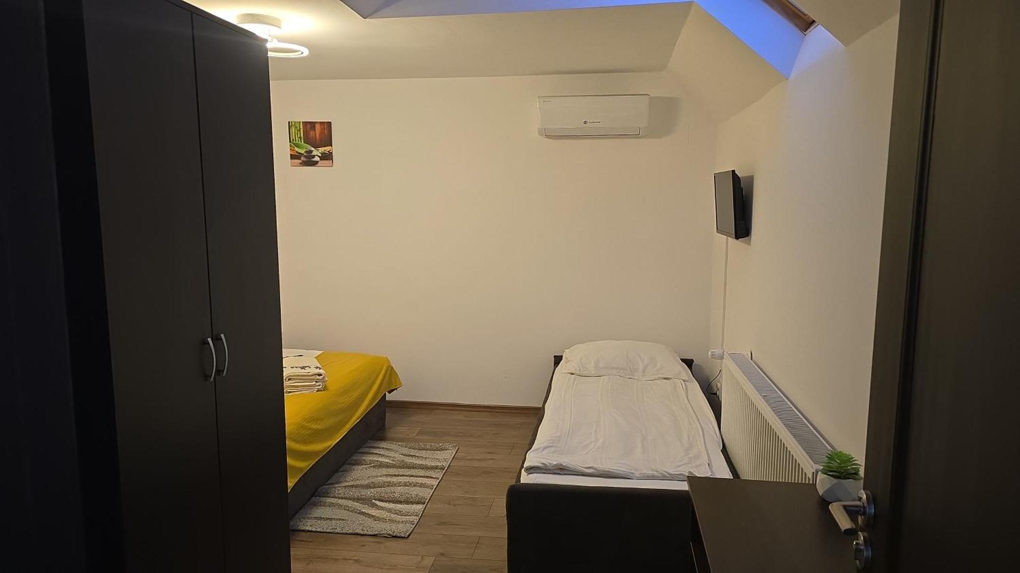 Casa De Oaspeti Laura Rîşnov Exteriör bild